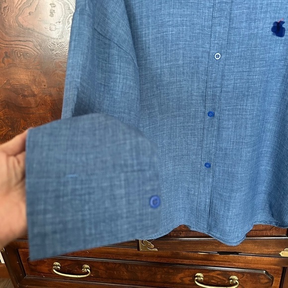 Button down shirt Size M - Picture 4 of 7